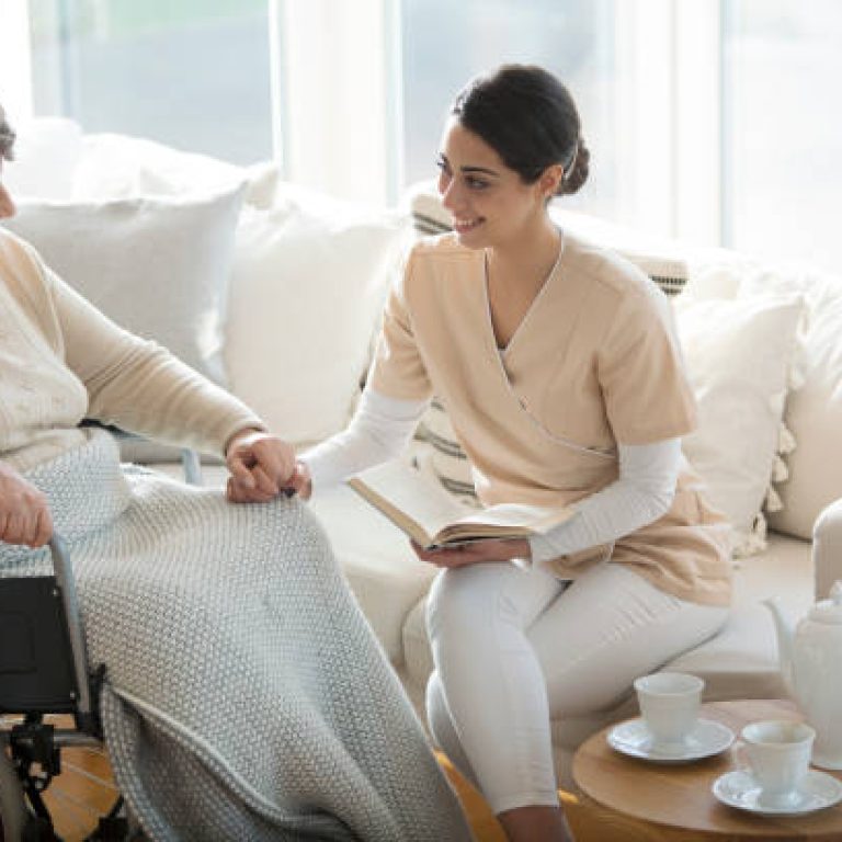 7 Benefits of Hiring Private Home Carers - KJD Care